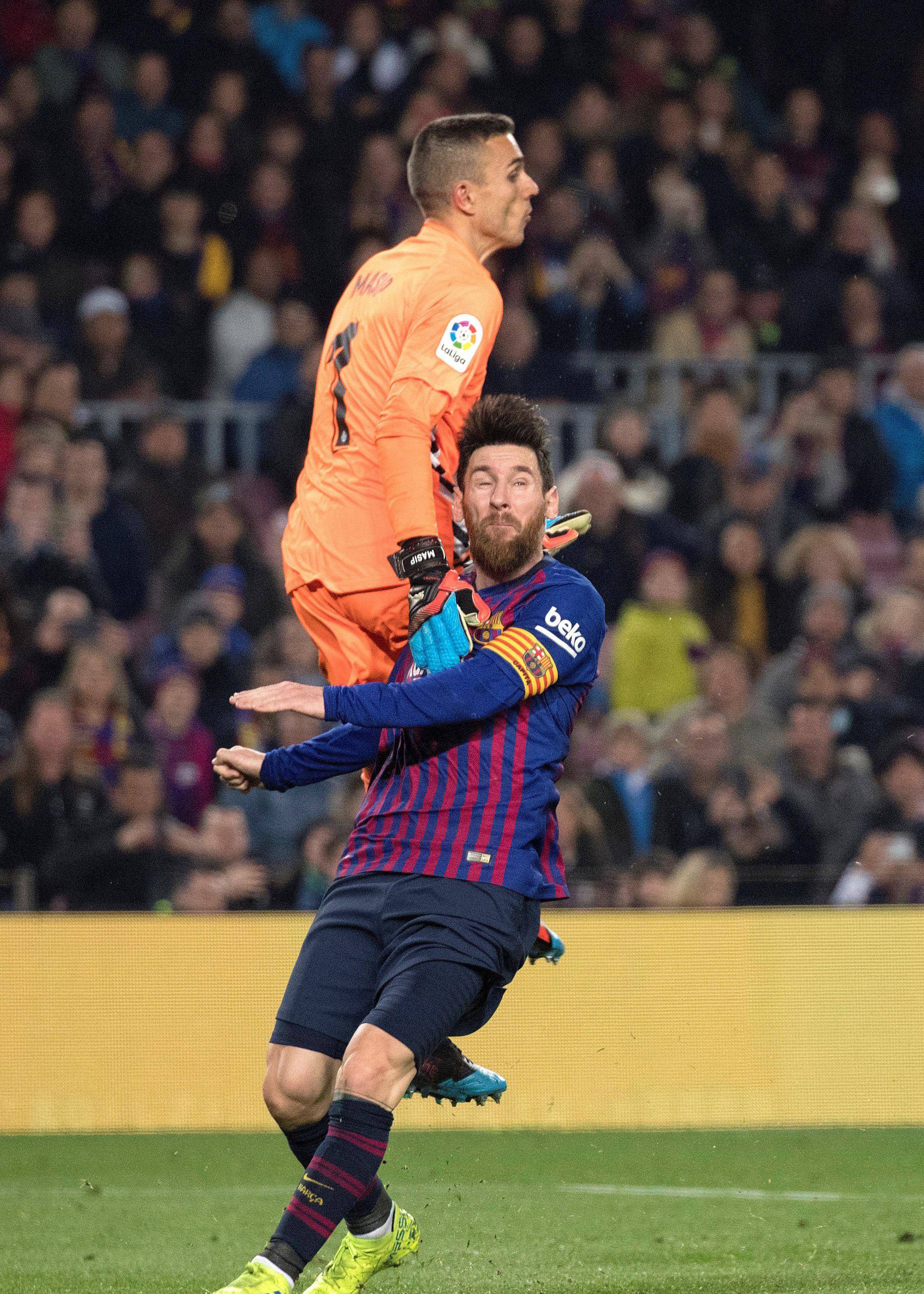 乐鱼体育app下载地址-韦斯卡主场不敌巴伦西亚，遭遇失利