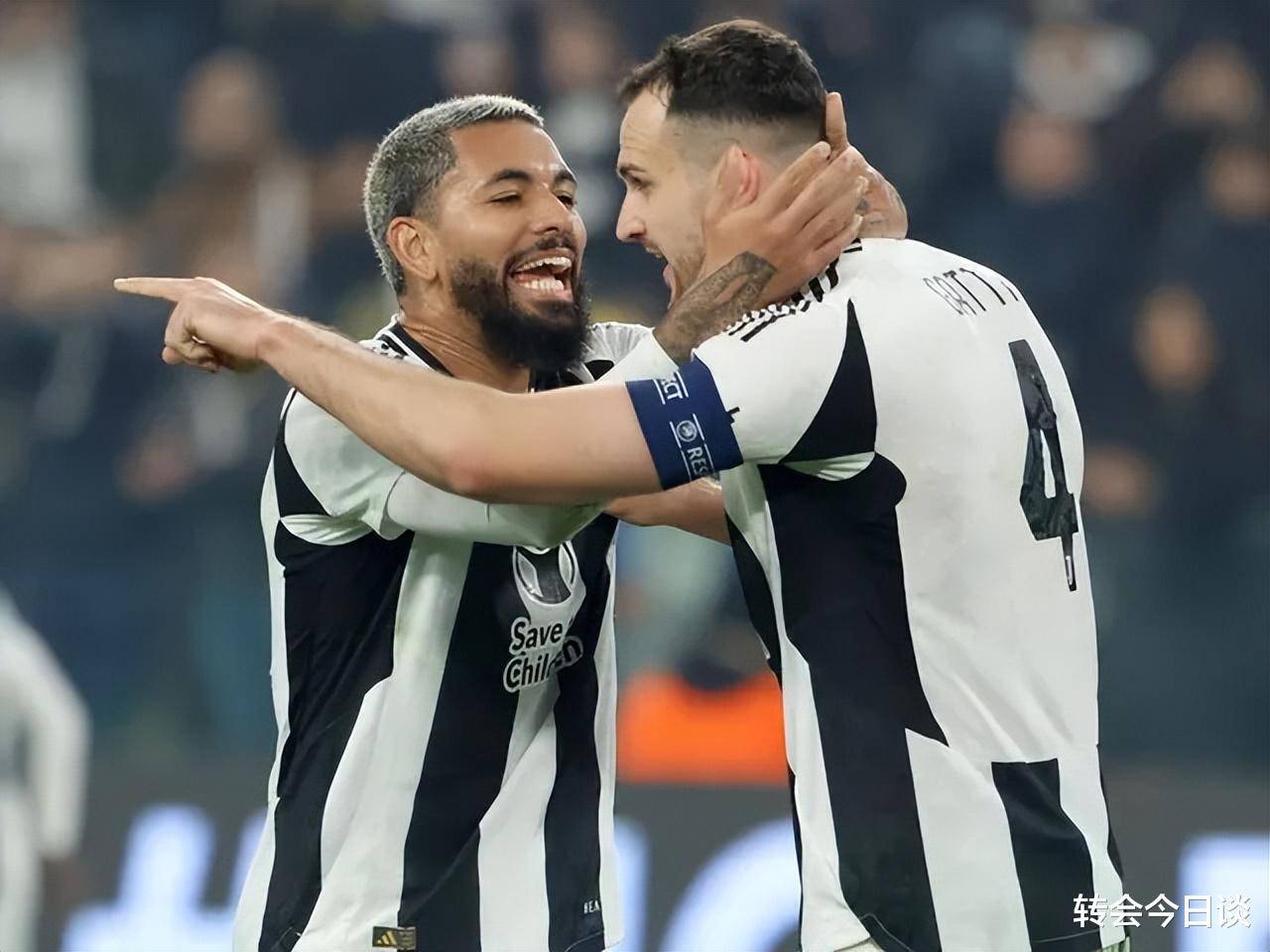 乐鱼体育竞技-足球经理人公司登台，引发球员纷纷转会