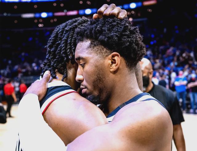 乐鱼体育平台-战术精妙！球队成功逆转比分赢得胜利