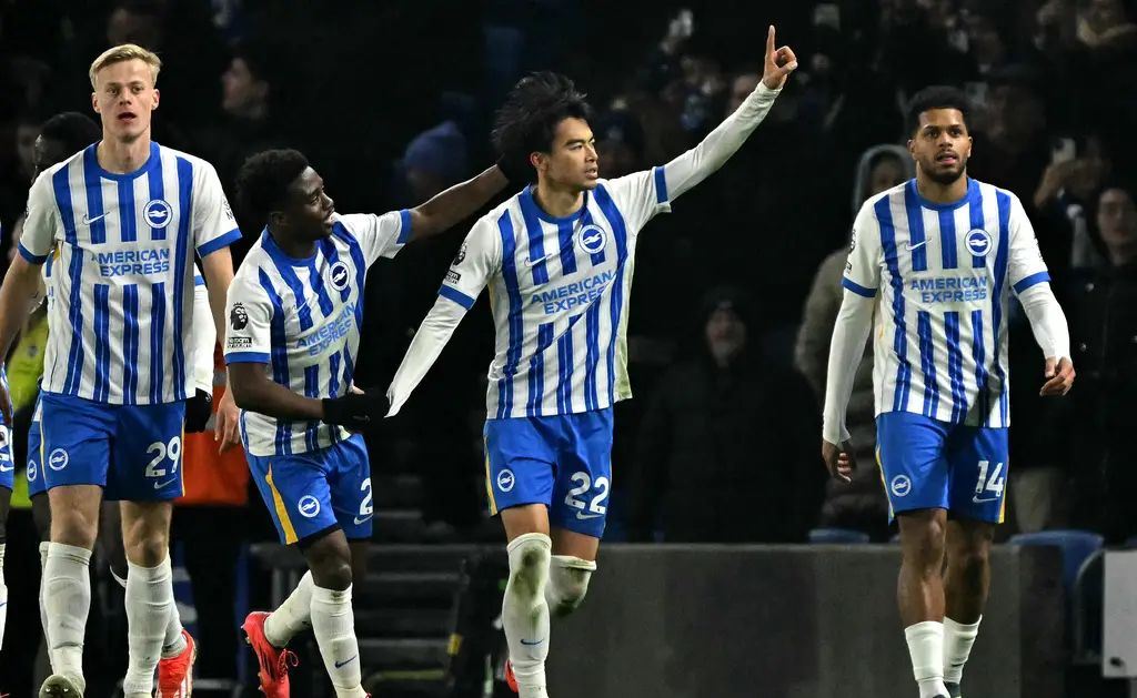 乐鱼体育登录-切尔西客场险胜布莱顿，前锋进球挽回颓势