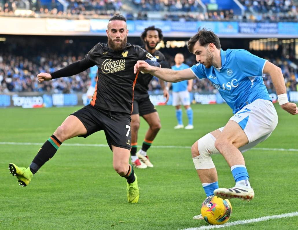 佛罗伦萨主场击败都灵，实力尽显无遗的简单介绍