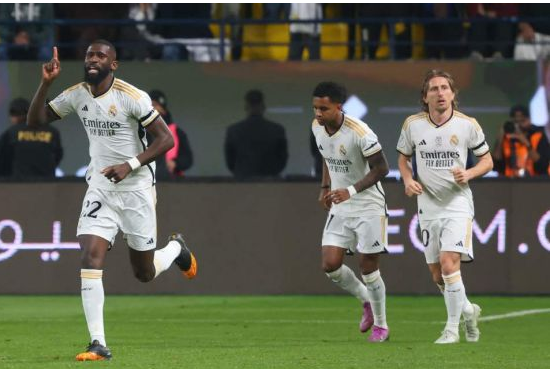 皇家马德里主帅团队讨论战术备战对决的简单介绍