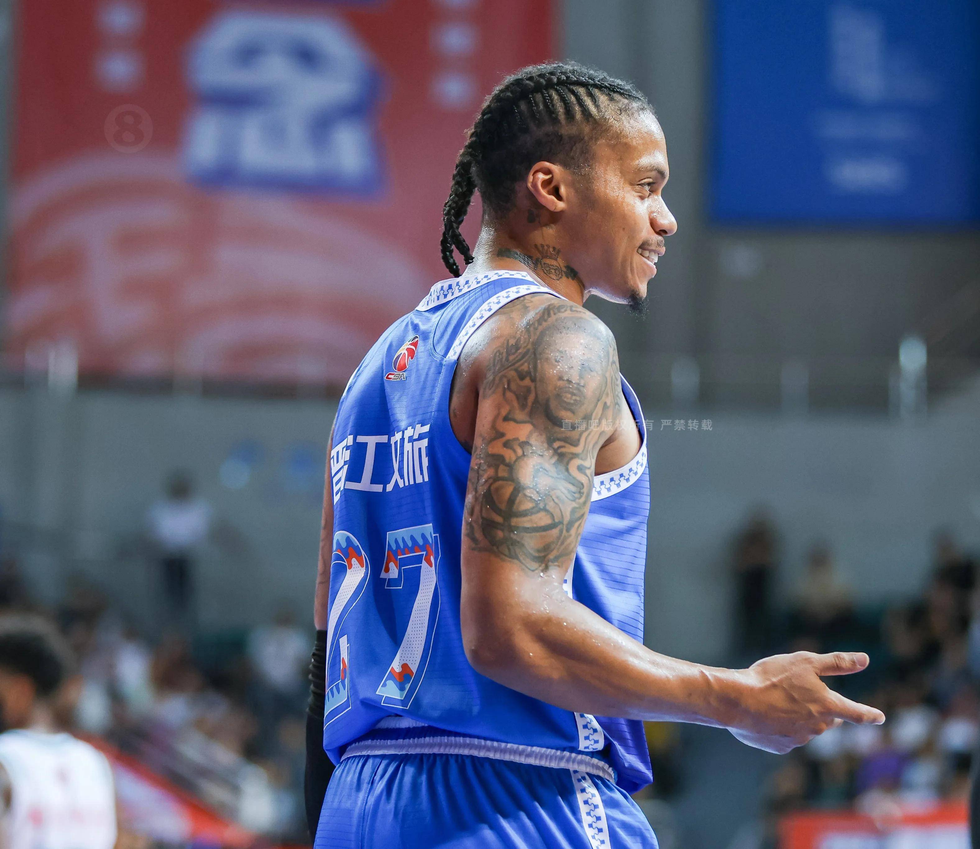 乐鱼体育vip注册-福建男篮老将回归，稳固团队战力的简单介绍