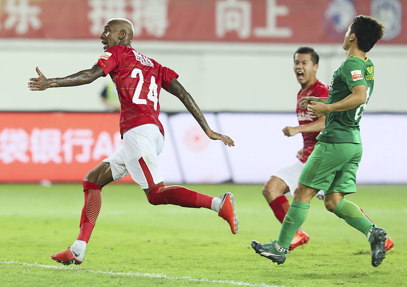 乐鱼体育下载-恒大挑战国安，谁能夺得重要的三分？的简单介绍