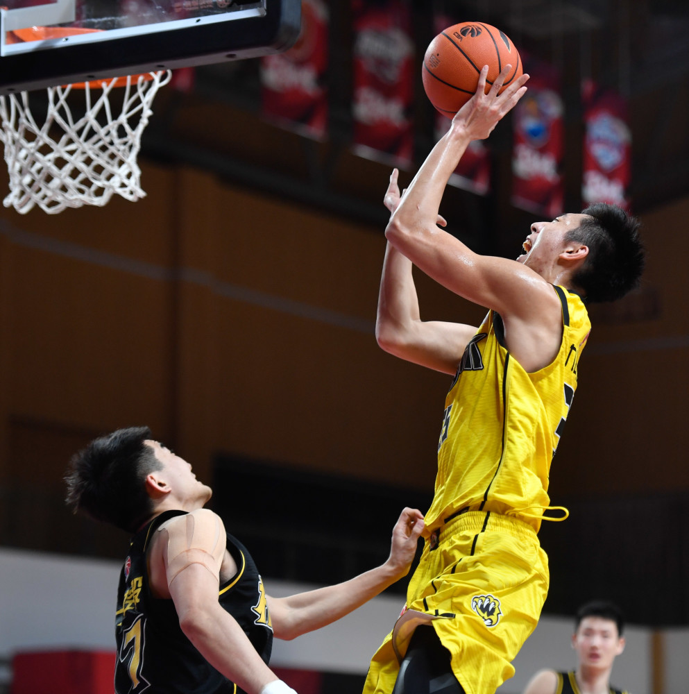 关于九台农商银行共同举办篮球公益赛，助力体育慈善事业的信息