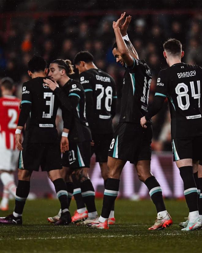 国际米兰豪取客场胜利，卫冕冠军尤文携手晋级欧冠16强