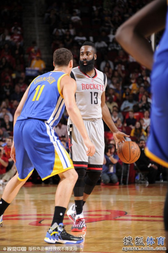 乐鱼体育网页版登录入口-火箭逆转魔术，挽回三连败